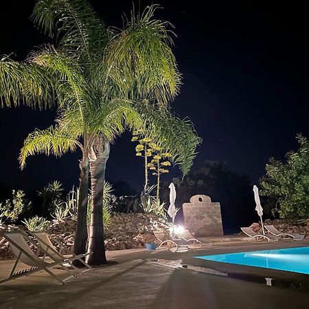 I Love Trullo - Country Boutique Apartments - Villa Laura Остуни Экстерьер фото