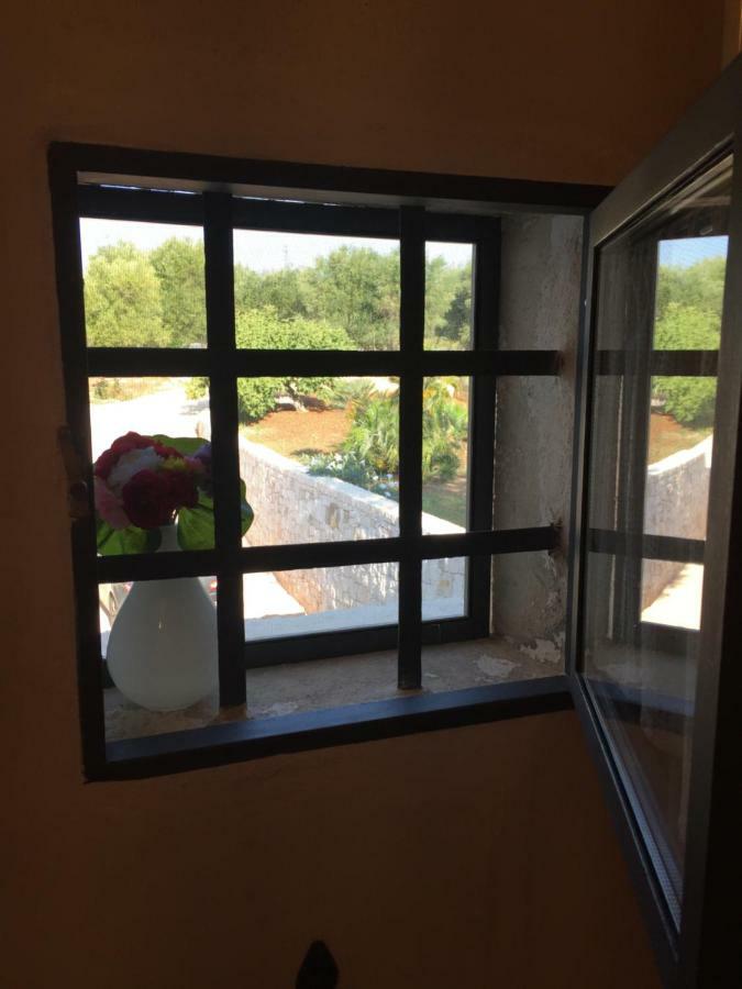 I Love Trullo - Country Boutique Apartments - Villa Laura Остуни Экстерьер фото