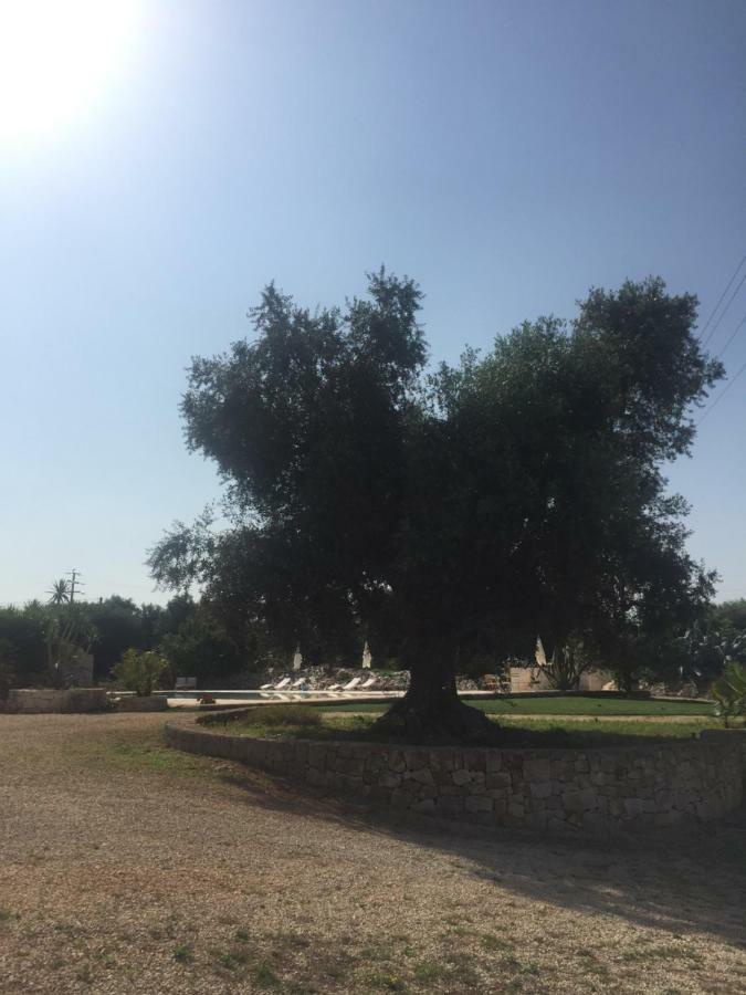 I Love Trullo - Country Boutique Apartments - Villa Laura Остуни Экстерьер фото